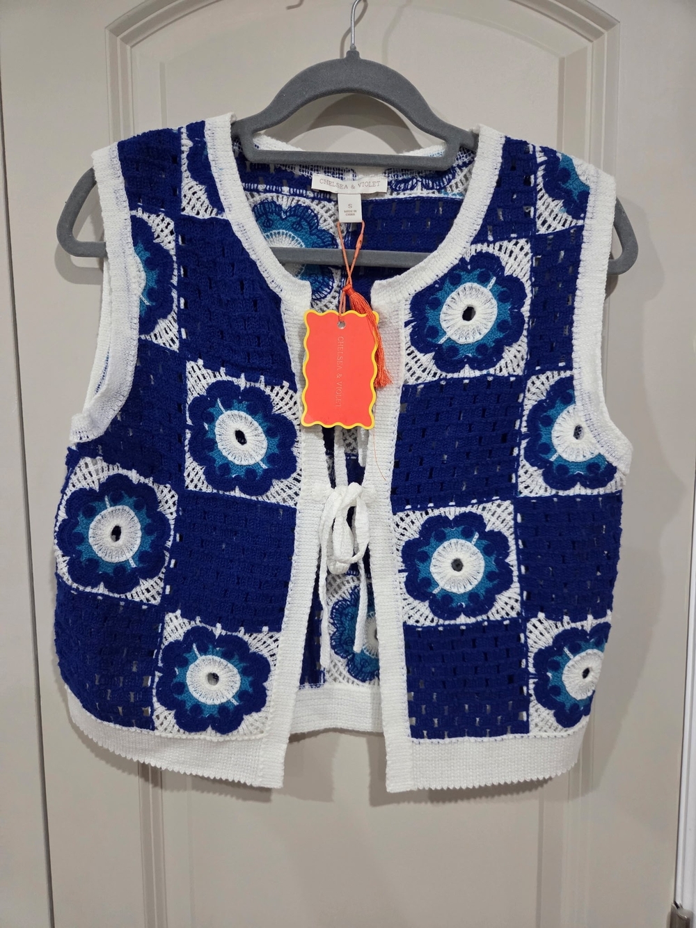 Chelsea & Violet Blue White Crochet Flower Vest S NWT